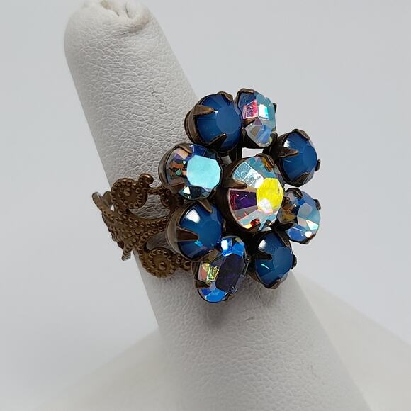 Vintage Blue AB Rhinestone Ring, Brass Filigree, US Size 6 Adjustable - Picture 5 of 10